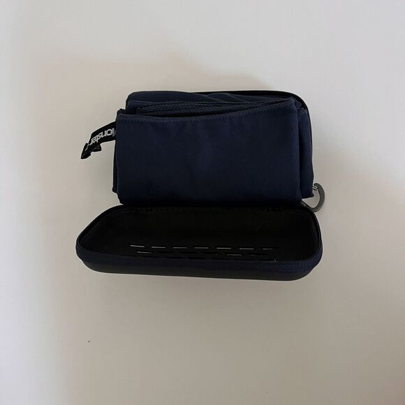 4Monster Towels Super Absorbent, Fast Drying Microfiber Travel Towel 47”x23” - Picture 5 of 5